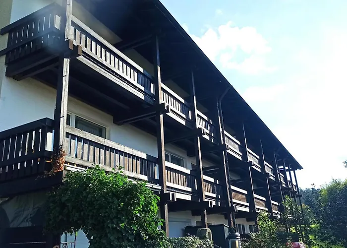 アパート Tiny Style